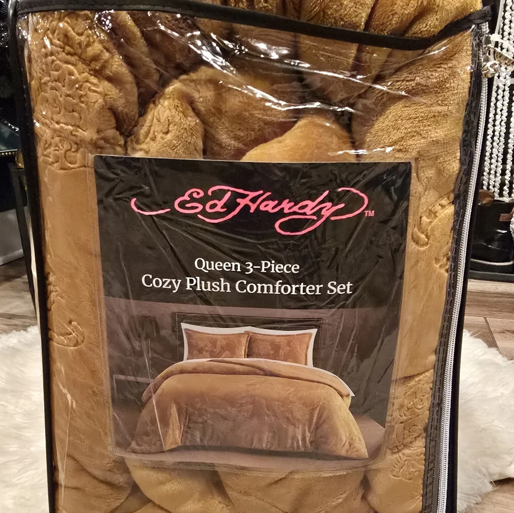 Ed Hardy Crouching Tiger Embossed Full/Queen Comforter Set New